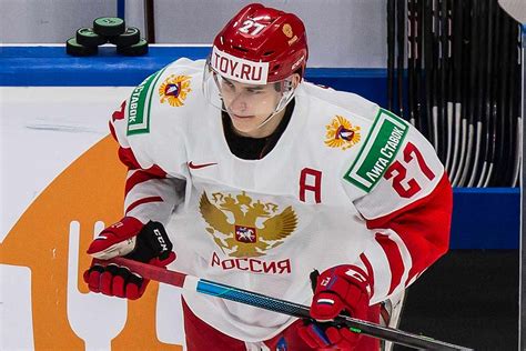 Maple Leafs prospect Rodion Amirov, who was diagnosed with a brain tumor, has died at age 21